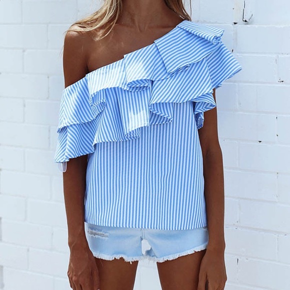 JUST IN BLUE,💙STRIPED DOUBLE RUFFLE TOP SML💙 - Picture 2 of 2